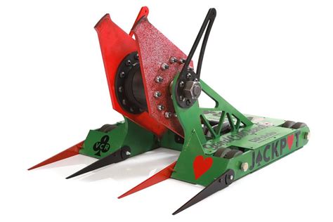 I also wanted to throw in three additional awards that I came up with. . Jackpot battlebots
